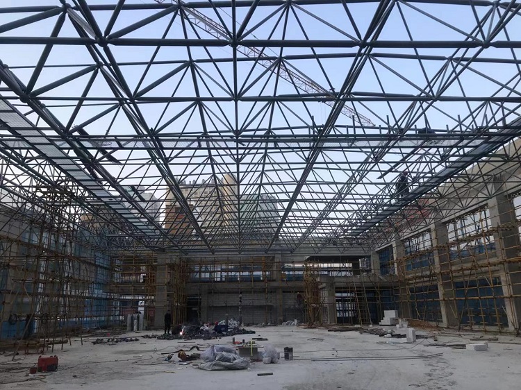 东阳第一附属小学体育馆网架